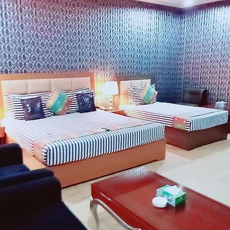Hotel Versa Appartment Gulberg Lahore Exterior foto