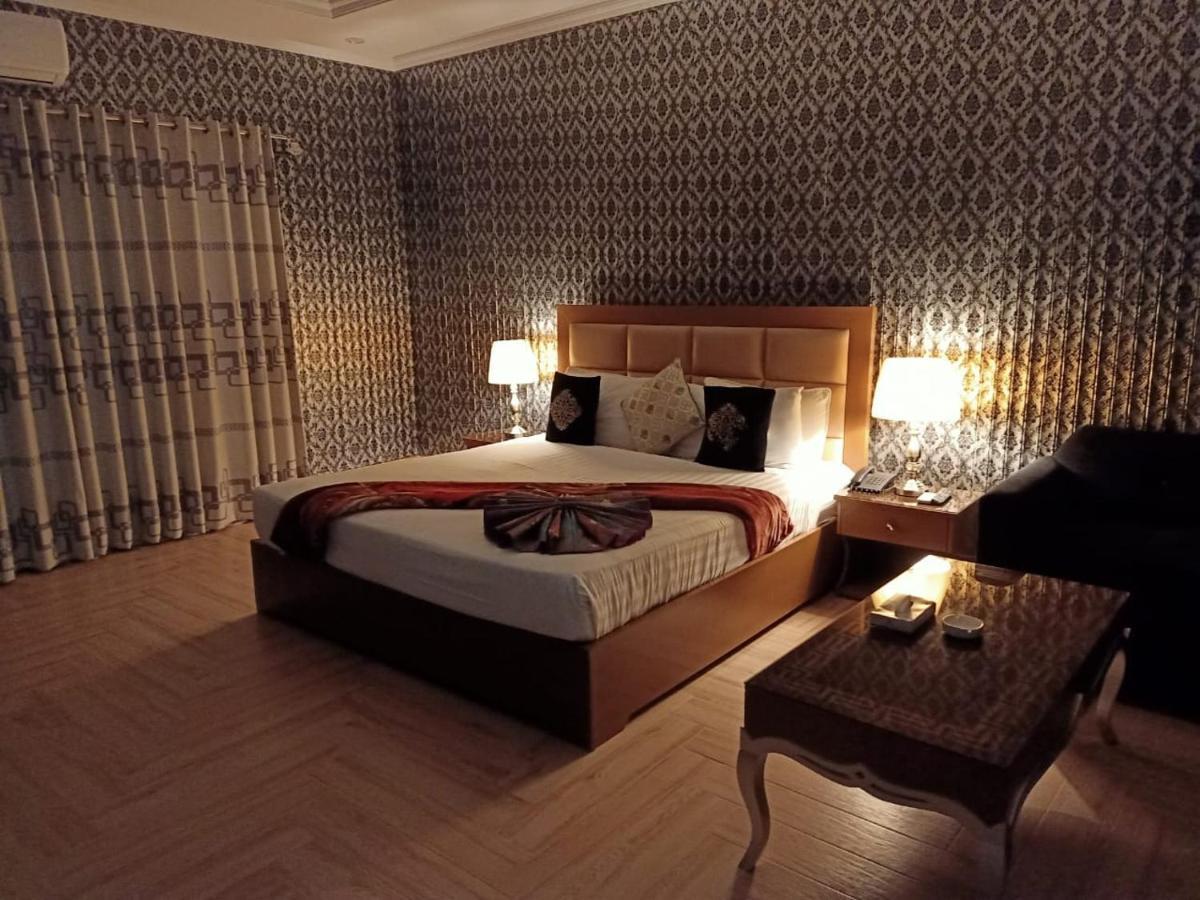 Hotel Versa Appartment Gulberg Lahore Exterior foto