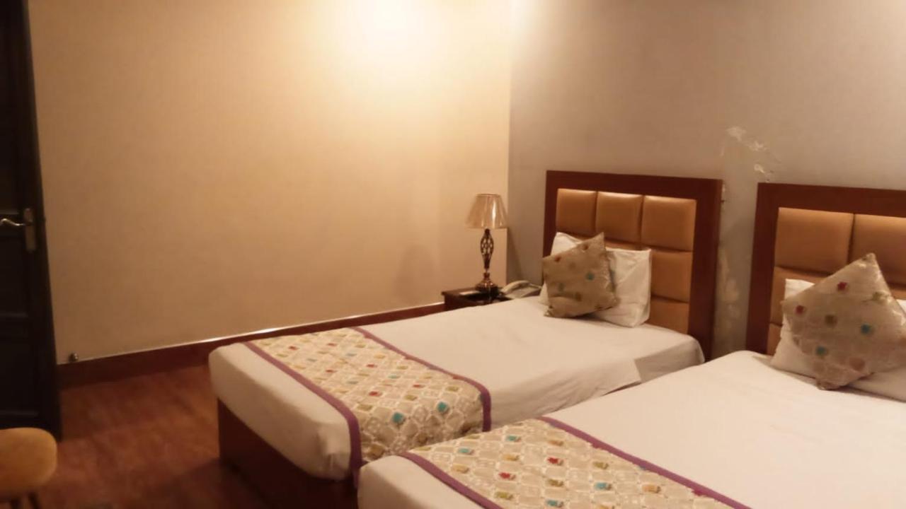 Hotel Versa Appartment Gulberg Lahore Exterior foto